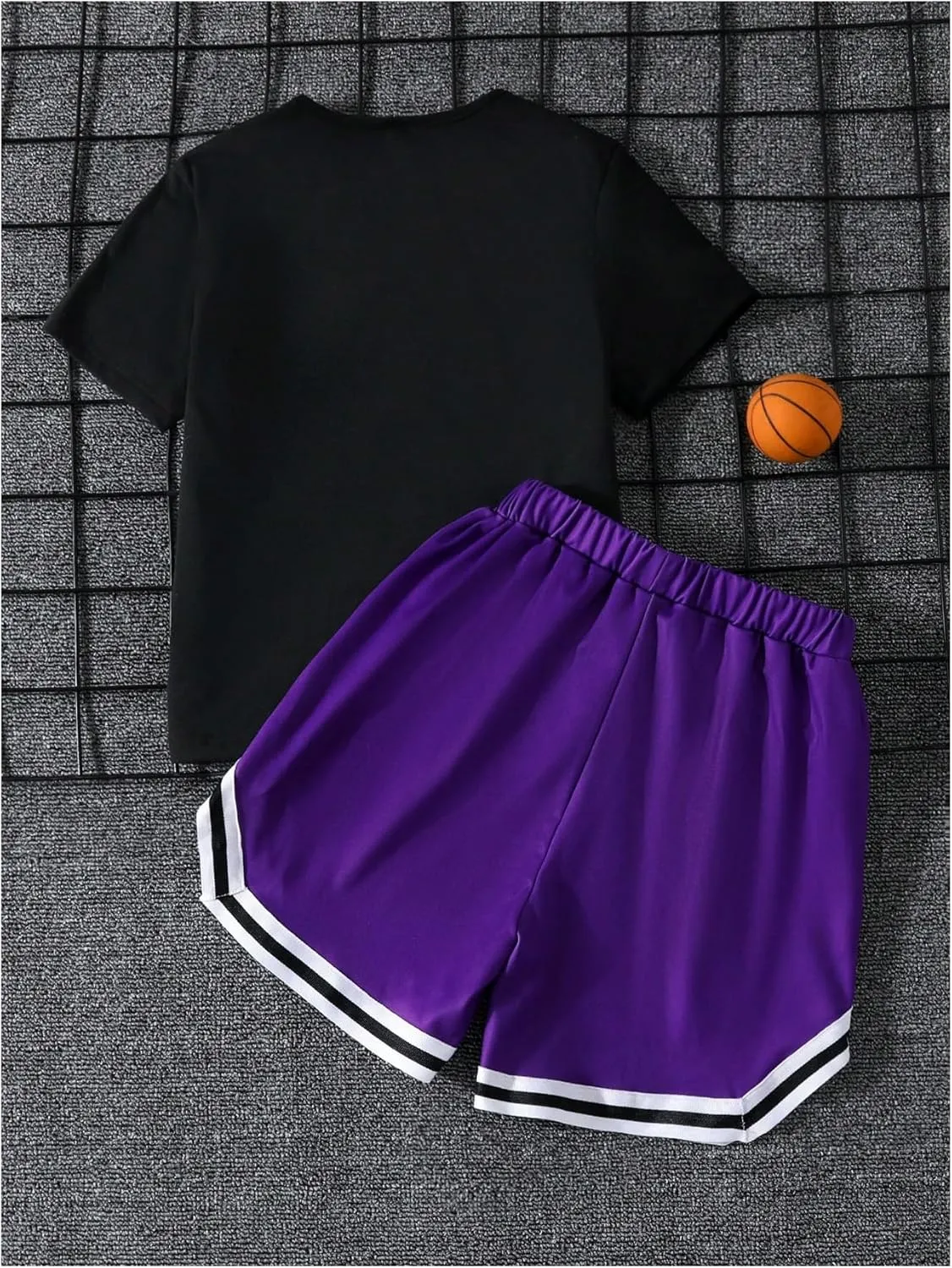 SHENHE Boy's Tracksuits 2 Piece Set Short Sleeve Letter Graphic Tees and Striped Shorts Set